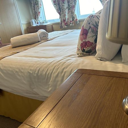 Harbour Lights Guesthouse Free Breakfast 웨이머스만 외부 사진