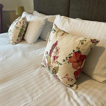 Harbour Lights Guesthouse Free Breakfast 웨이머스만 외부 사진